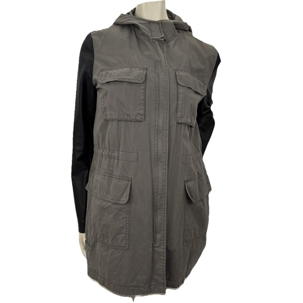 DKNY Grey  And Black Cargo Coat Drawstring Waist Full Lined Zipper Hood Outdoors